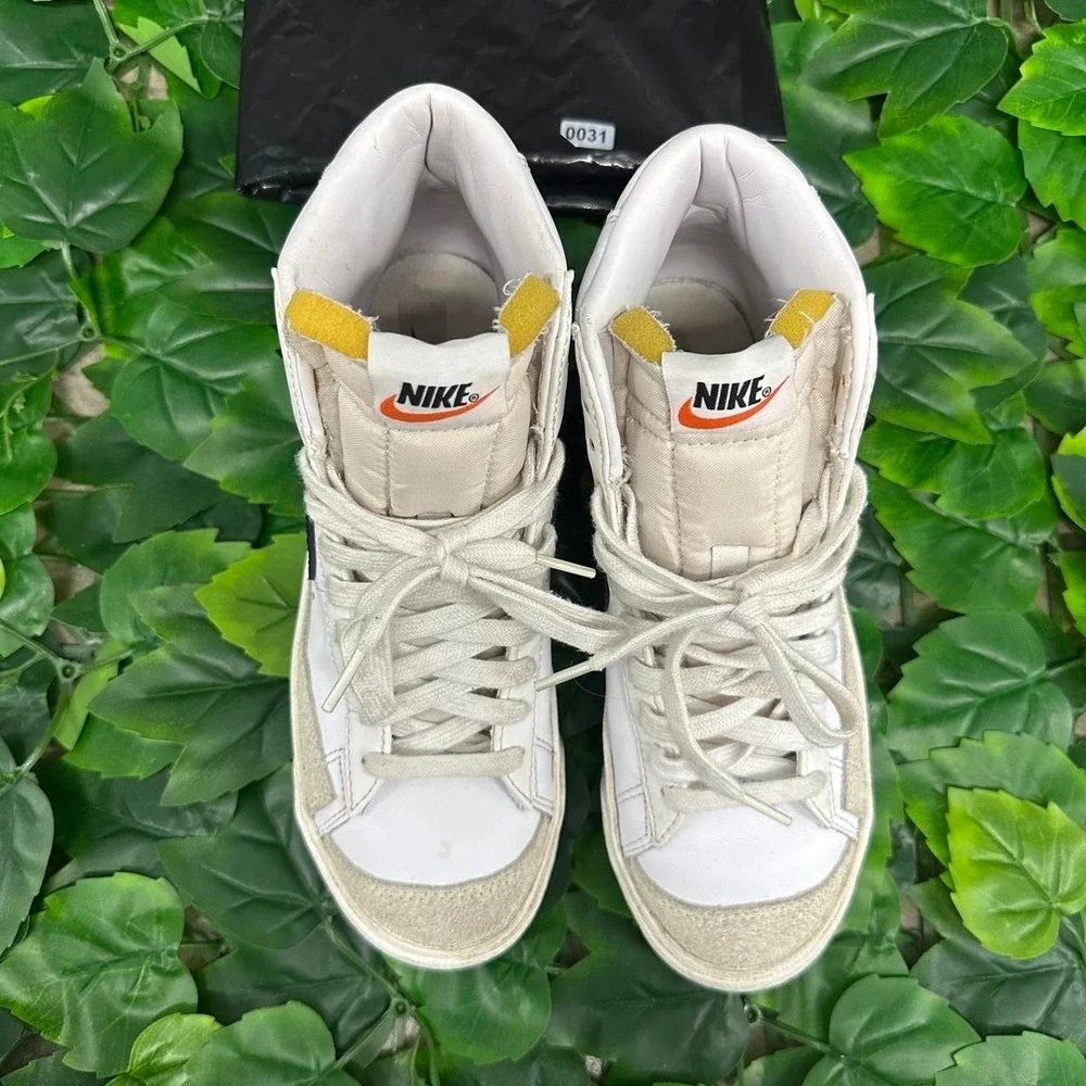 N/A nike blazer